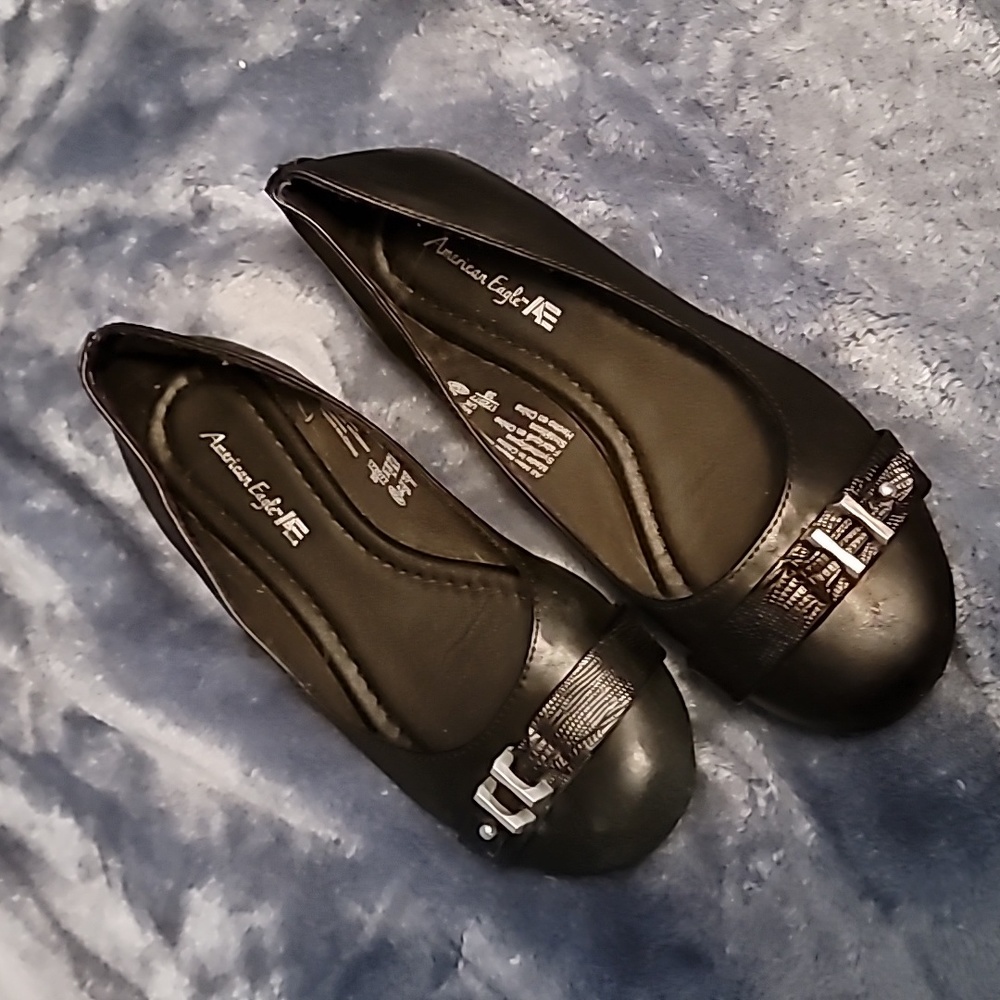 Black Ballet Flats